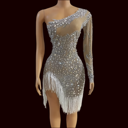 Robe de Soirée Argentée Kimshein Épaule Dénudée, Fendue, Strass & Cristaux, Fait Main