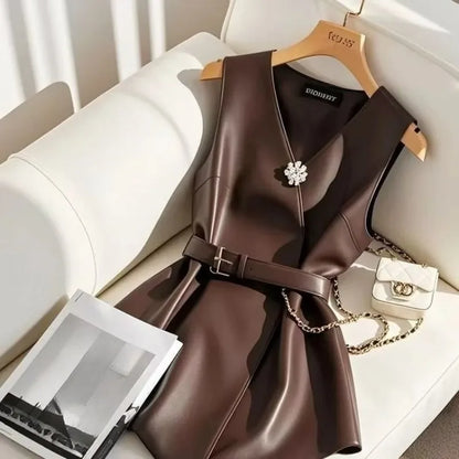 Gilet Blazer Femme Sans Manches en Similicuir Noir Élégance Britannique