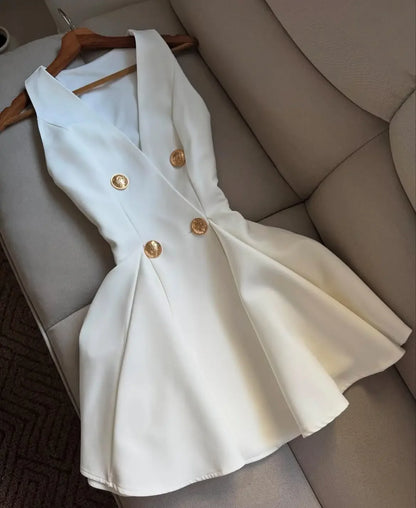 Robe Mini Femme Élégante Décolleté Profond, Boutonnée, Satinée, Jupe Plissée